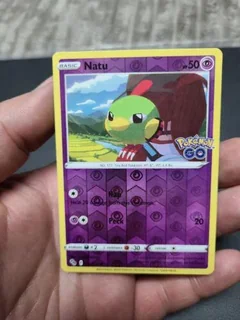 Natu Reverse Holo 32
